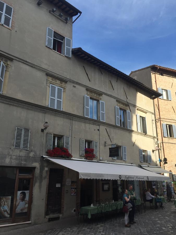 Il Cortegiano Hotel Urbino Zewnętrze zdjęcie